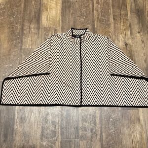 Chico’s Brand Size Medium Women’s Poncho Shrug